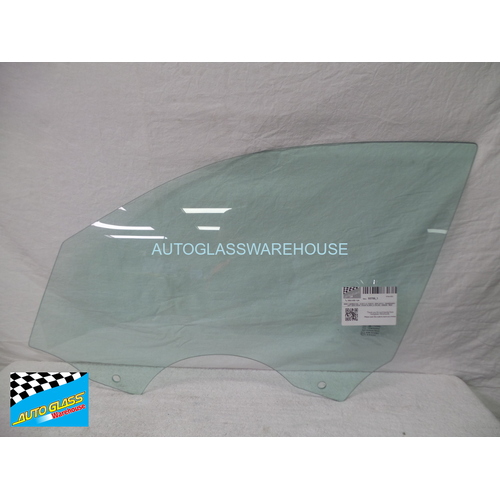 BMW 1 SERIES F20 - 10/2011 to 10/2019 - 5DR HATCH - PASSENGER - LEFT SIDE FRONT DOOR GLASS (2 HOLES) - GREEN - NEW