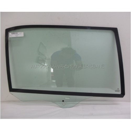 BMW 7 SERIES E38 - 1/1995 to 1/2002 - 4DR SEDAN LWB - DRIVERS - RIGHT SIDE REAR DOOR GLASS (746 x 470) - (Second-hand)