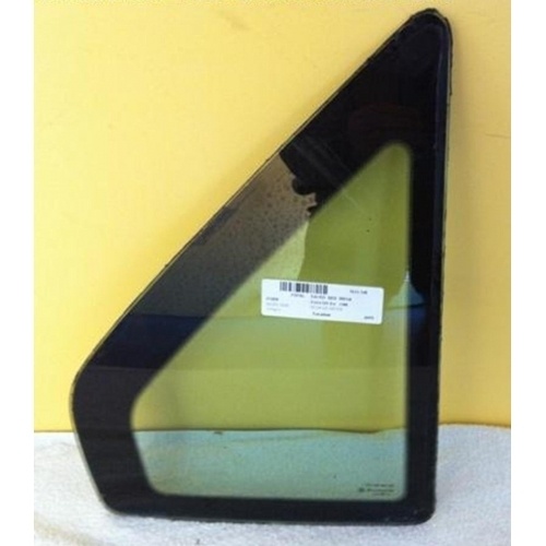 FORD FALCON EA-ED - 2/1988 TO 9/1994 - 4DR SEDAN - DRIVERS - RIGHT SIDE REAR QUARTER GLASS - (IN REAR DOOR) - GREEN - NEW