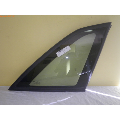 HOLDEN ASTRA HATCHBACK 9/96 to 8/98 TR   5DR HATCH RIGHT SIDE OPERA GLASS - (Second-hand)