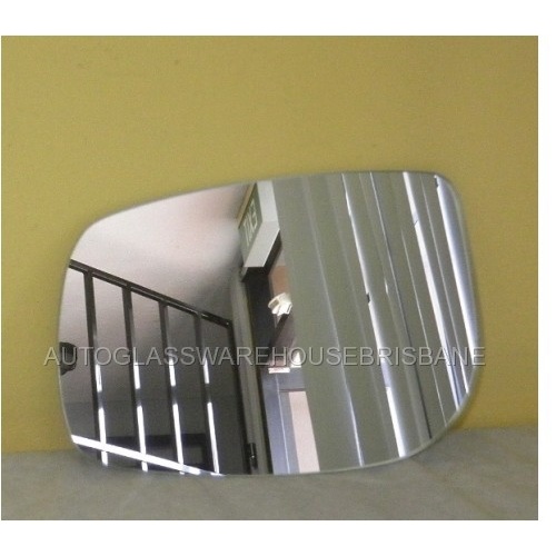 suitable for TOYOTA YARIS NCP91 - 9/2005 to 10/2011 - 5DR HATCH - PASSENGERS - LEFT SIDE MIRROR - FLAT GLASS ONLY - NEW