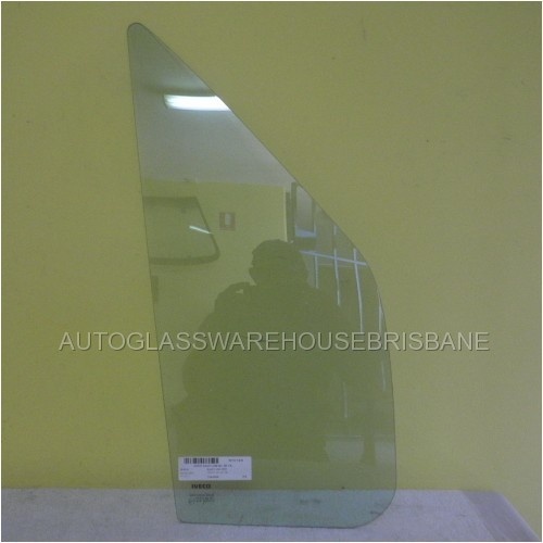IVECO DAILY - 3/2002 to 3/2015 - VAN - DRIVERS - RIGHT SIDE FRONT QUARTER GLASS - NEW