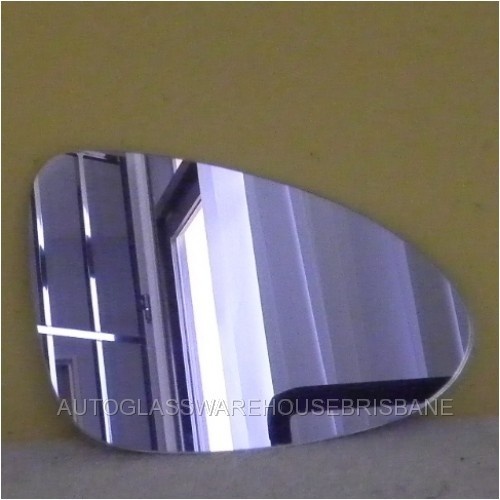 HOLDEN BARINA TM - 11/2012 TO 12/2016 - 4/5DR SEDAN/HATCH - DRIVERS - RIGHT SIDE MIRROR - FLAT GLASS ONLY - 180MM WIDE X 120MM TALL - NEW