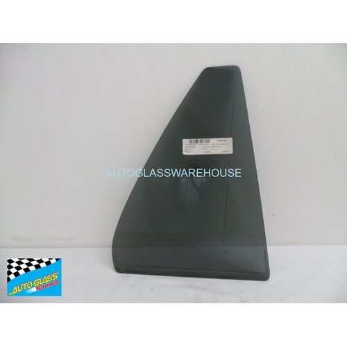 MITSUBISHI LEGNUM - 1/1996 to 1/2003 - 5DR WAGON - RIGHT SIDE REAR QUARTER GLASS - PRIVACY TINT - (Second-hand)
