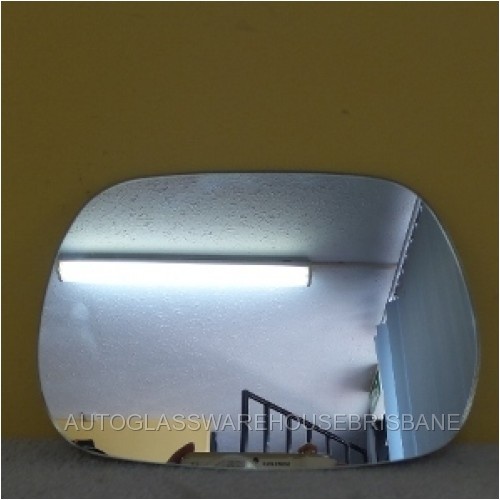 suitable for TOYOTA RAV4 20 SERIES (ACR21) - 7/2000 to 9/2003 - 3DR/5DR WAGON - LEFT SIDE MIRROR - FLAT GLASS ONLY - 177MM WIDE X 125MM HIGH - NEW
