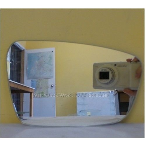 KIA CERATO YD - 5/2013 to 6/2018 - 5DR HATCH - DRIVERS - RIGHT SIDE MIRROR - FLAT GLASS ONLY - 180MM X 116MM - NEW