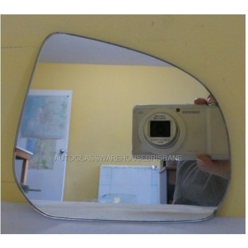 SUZUKI ALTO GF - 7/2009 to 3/2015 - 5DR HATCH - DRIVERS - RIGHT SIDE MIRROR - FLAT GLASS ONLY - 135MM X 115MM - NEW
