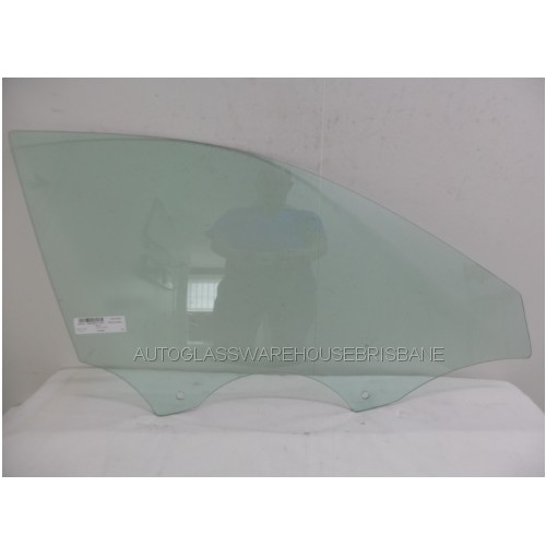 AUDI A3 8V - 5/2013 TO 1/2022 - 5DR HATCH - DRIVERS - RIGHT SIDE FRONT DOOR GLASS - GREEN - NEW