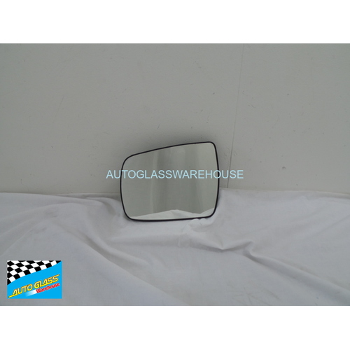 KIA SORENTO UM - 6/2015 TO CURRENT - 5DR WAGON - PASSENGERS - LEFT SIDE MIRROR WITH BACKING PLATE - GENUINE - (SECOND-HAND)