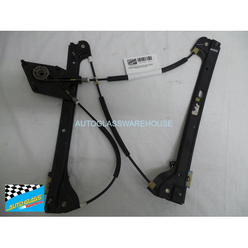VOLKSWAGEN POLO MK5 - 5/2010 TO 11/2017 - 5DR HATCH - DRIVER - RIGHT SIDE FRONT WINDOW REGULATOR - ELECTRIC (NO MOTOR) - (SECOND-HAND)