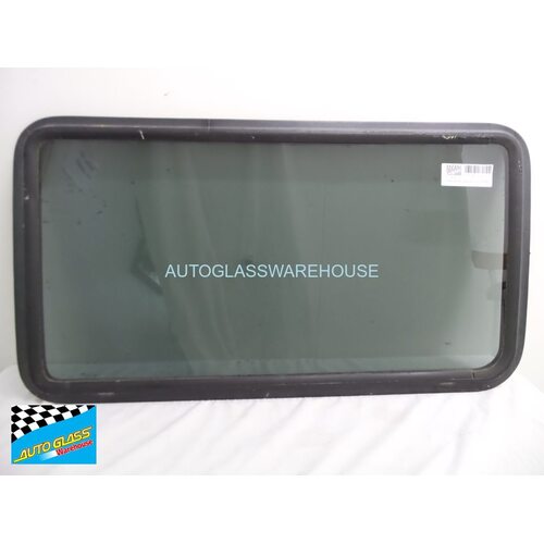 MITSUBISHI L300 SF SWB - 10/1986 TO 12/2013 - VAN - PASSENGERS - LEFT SIDE REAR FIXED GLASS - Kingsley - (Frame 870 x 475) - (SECOND-HAND)