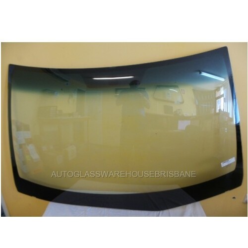 SUITABLE FOR TOYOTA CROWN JZS161 - 01/1997 TO CURRENT - 4DR SEDAN - FRONT WINDSCREEN GLASS - MIRROR BUTTON IN SUNSHADE - 1538 X 845 - NEW
