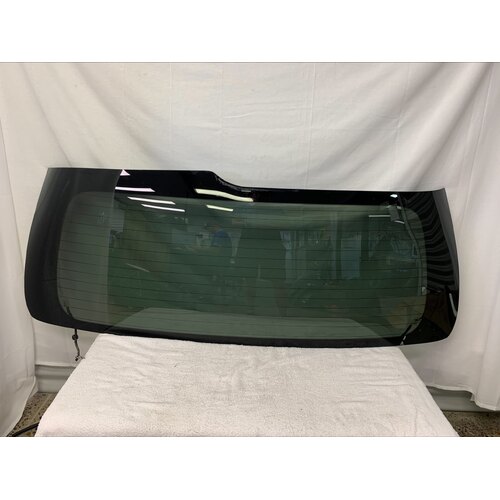 SUITABLE FOR TOYOTA ALPHARD ARC30, NH20 - 1/2008 to 1/2015 - WAGON - REAR WINDSCREEN GLASS - 1510 x 565 - (SECOND-HAND)