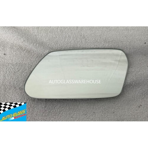 FORD FOCUS LS/LT/LV - 6/2005 TO 7/2011 - SEDAN/HATCH - PASSENGERS - LEFT SIDE MIRROR - FLAT GLASS ONLY - 181MM X 90MM - NEW