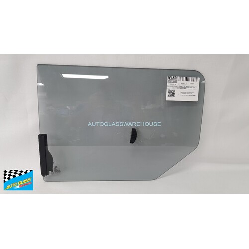 HYUNDAI ILOAD - 2/2008 TO CURRENT - VAN - SLIDING GLASS ONLY TO SUIT LEFT SIDE FRONT SLIDING WINDOW UNIT (SKU 64061) - 505W x 367H - (Second-hand)
