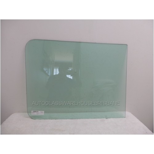 KENWORTH T501/T950 - 1995 to CURRENT -HI-ROOF TRUCK - LEFT OR RIGHT HALF FLAT FRONT WINDSCREEN GLASS - (770 x 593) - NEW