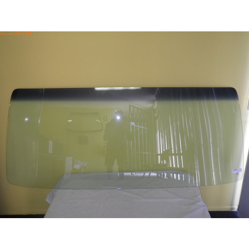 MITSUBISHI CANTER FUSO -FE800/FE83/84/85 -FE515/615/715/815/918 - 1/2005 to CURRENT - (WIDE CAB)  - FRONT WINDSCREEN GLASS (1827 x 741)-NEW