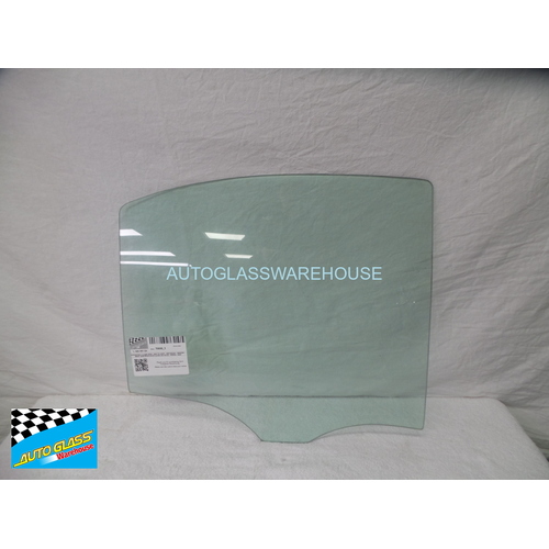 MERCEDES C CLASS W203 - 2003 TO 1/2007 - 4DR SEDAN - DRIVERS - RIGHT SIDE REAR DOOR GLASS (NO HOLE) - GREEN - NEW