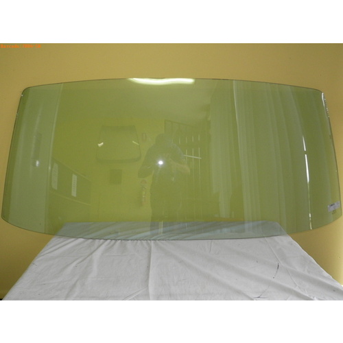 NISSAN E20 - 4/1974 to 10/1980 - VAN - FRONT WINDSCREEN GLASS - LOW STOCK - NEW