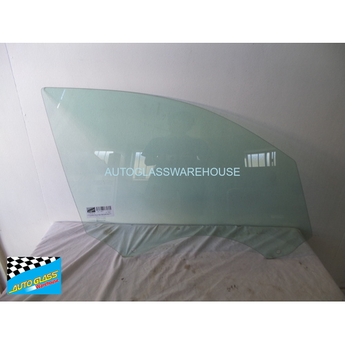 AUDI Q5 - 3/2009 TO 3/2017 - 5DR SUV - DRIVERS - RIGHT SIDE FRONT DOOR GLASS - 2 HOLES - GREEN - NEW (LIMITED STOCK)