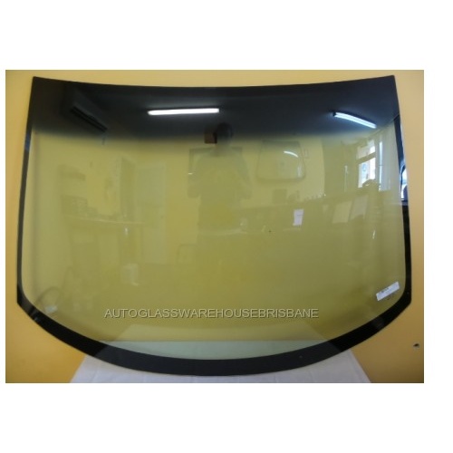 suitable for TOYOTA CELICA ZZT231/ZZ230 - 11/1999 to 1/2006 - 2DR LIFTBACK - FRONT WINDSCREEN GLASS - NEW