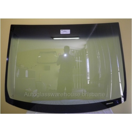 suitable for TOYOTA PRIUS NHW20R 10/2003 to 6/2009 - 5DR HATCH - FRONT WINDSCREEN GLASS - NEW