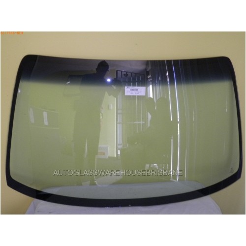suitable for TOYOTA STARLET 90 SERIES - 3/1996 TO 1/1999 - 3/5DR HATCH - FRONT WINDSCREEN GLASS - NEW