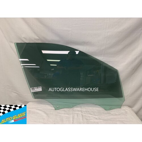 LAND ROVER DISCOVERY SPORT - 2/2015 to CURRENT - 5DR SUV - DRIVERS - RIGHT SIDE FRONT DOOR GLASS - 2 HOLES - GREEN - NEW