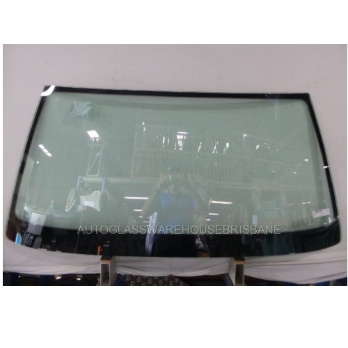VOLVO 760/960/S90/V90 CROSS COUNTRY - 1/1990 to 1/1999 - 4DR SEDAN/5DR WAGON - FRONT WINDSCREEN GLASS - 1514mm X 721mm) - LOW STOCK - NEW