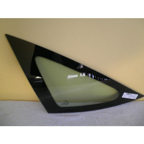 FORD FOCUS LR - 9/2002 to 5/2005 - 5DR HATCH - PASSENGER - LEFT SIDE REAR OPERA GLASS - GREEN - NEW