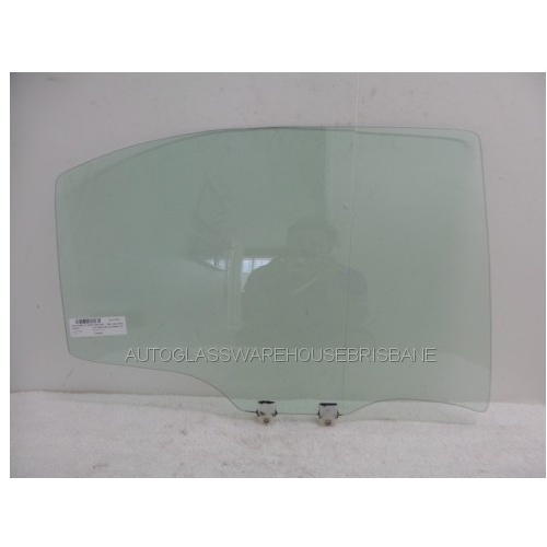 HONDA ACCORD EURO CL - 6/2003 to 5/2008 - 4DR SEDAN - RIGHT SIDE REAR DOOR GLASS - WITH FITTINGS - NEW