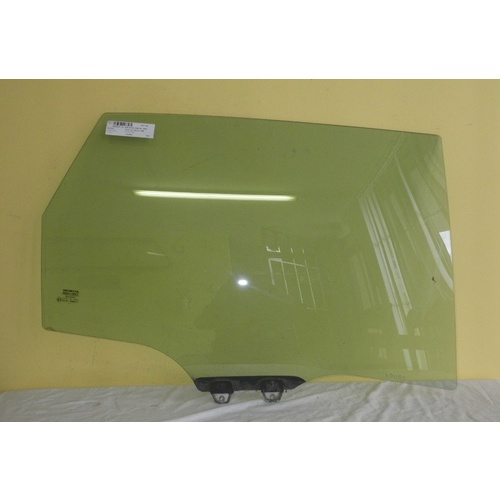 HONDA CIVIC EU - 7TH GEN - 10/2000 to 10/2005 - 5DR HATCH - DRIVERS - RIGHT SIDE REAR DOOR GLASS - NEW