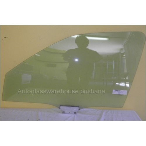 FORD MONDEO HA - 7/1995 to 1/1996 - SEDAN/WAGON/HATCH - PASSENGERS - LEFT SIDE FRONT DOOR GLASS -  2 HOLES - NEW