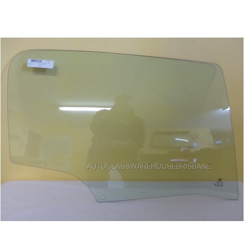 PEUGEOT 307 - 12/2001 to 2008 - 5DR HATCH - DRIVERS - RIGHT SIDE REAR DOOR GLASS - NEW