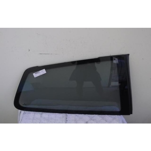 VOLKSWAGEN POLO MK 4 - 9/2000 to 7/2002 - 3DR HATCH - DRIVERS - RIGHT SIDE REAR OPERA GLASS - NEW