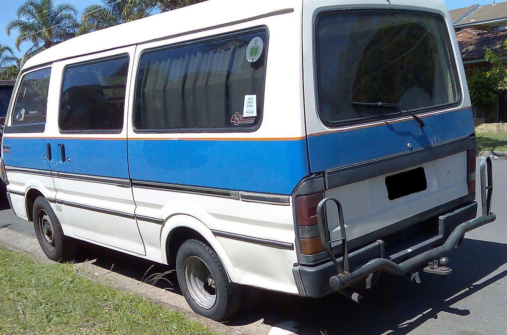 More Windscreens, Side and Rear Glass for FORD ECONOVAN Maxi Series 1 - 5/1984 to 11/1996 - MWB/LWB 6 Studs 
