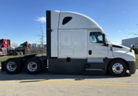Autoglass for FREIGHTLINER CASCADIA 2017 TO CURRENT - TRUCK